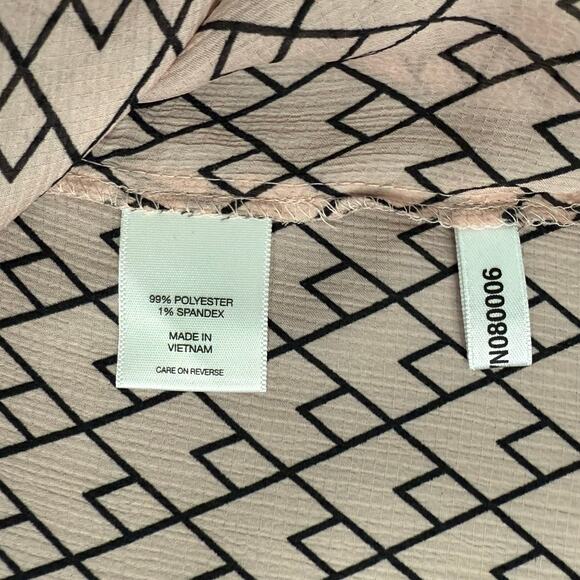 New York and Co Pink Black Diamond Chevron Tie Front Blouse size M NEW Tags - Picture 7 of 9